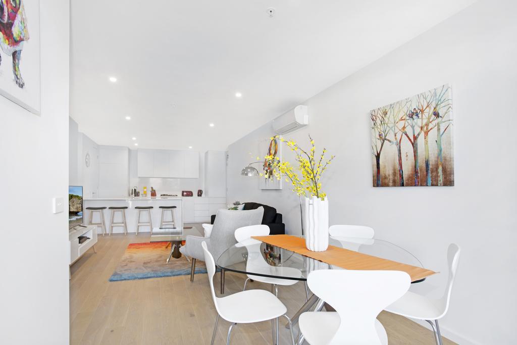 ☆ Heart Of St Kilda ☆ Infinity Pool+Parking+Wifi Apartman Melbourne Kültér fotó